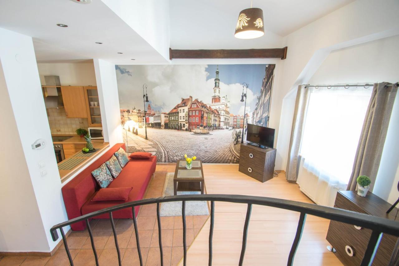 Old Town Apartment *