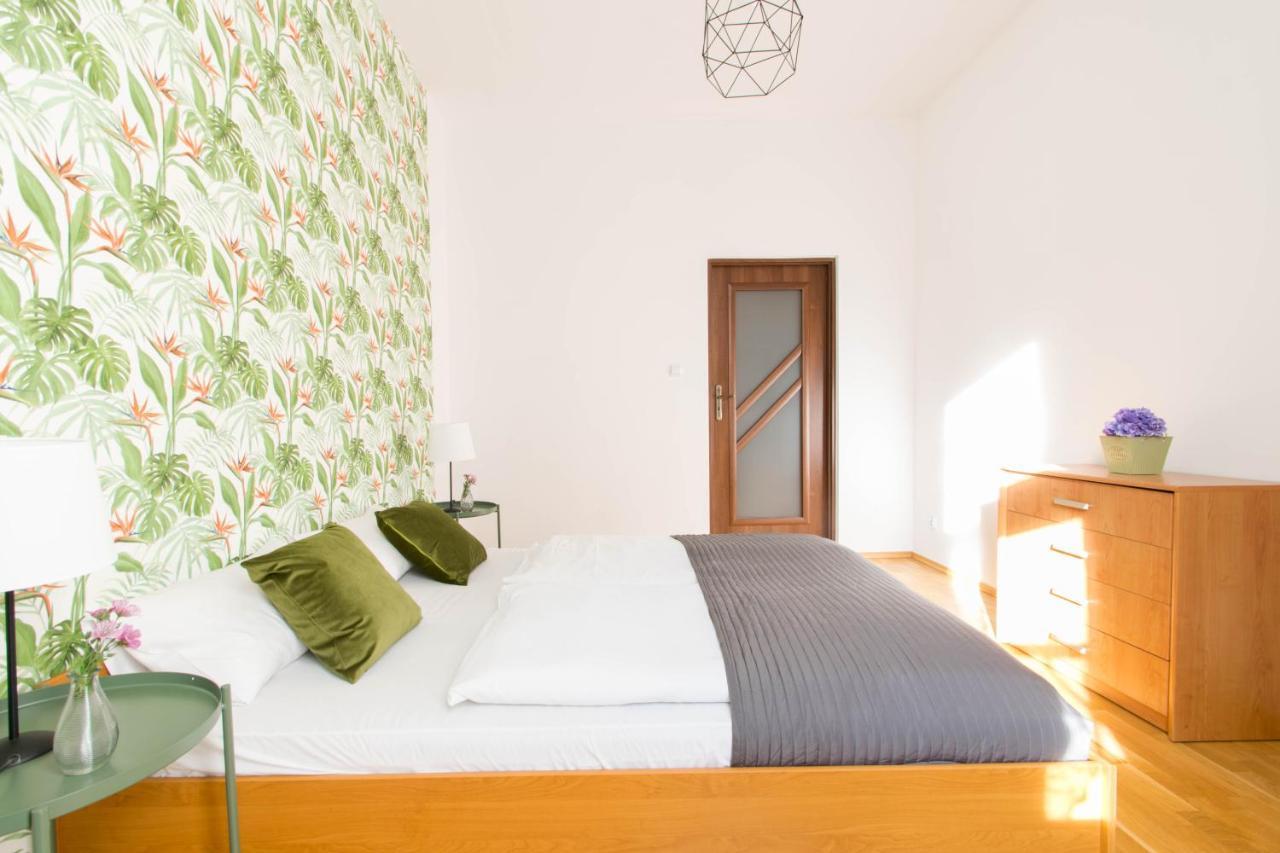 Old Town Apartment